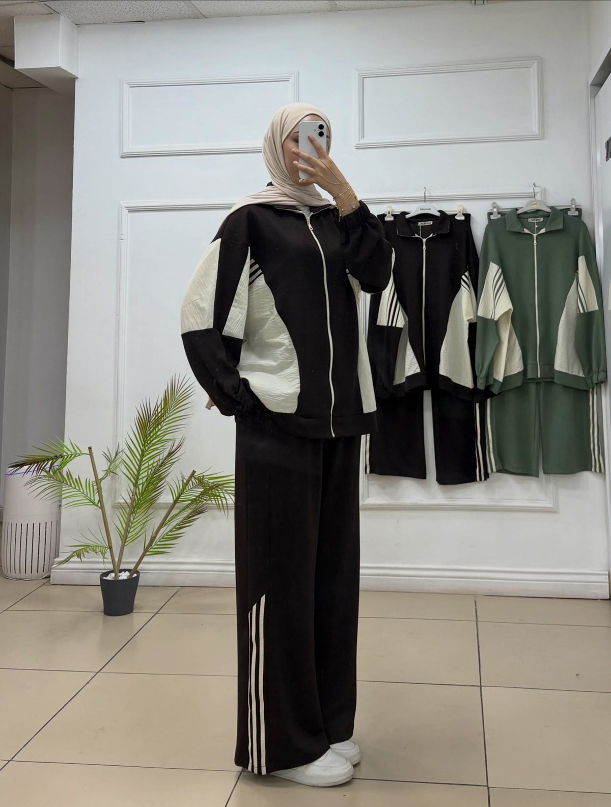 Kolları Çizgili Spor Takım - Cadde Butik