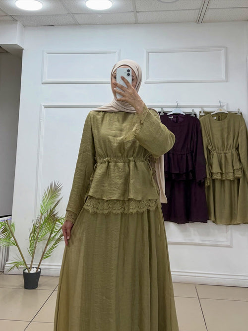 Dantel Detaylı Bluz Etek Takım - Cadde Butik