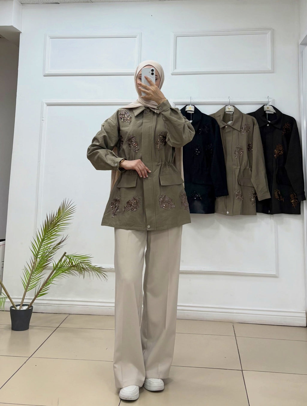 Paraşüt Kumaş Belden Lastikli Taş Detaylı İki Cepli Ceket - Cadde Butik