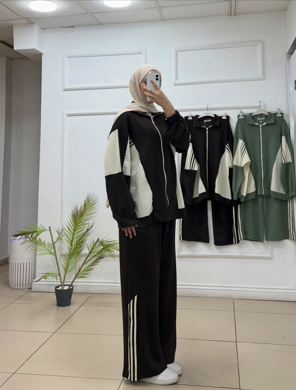 Kolları Çizgili Spor Takım - Cadde Butik